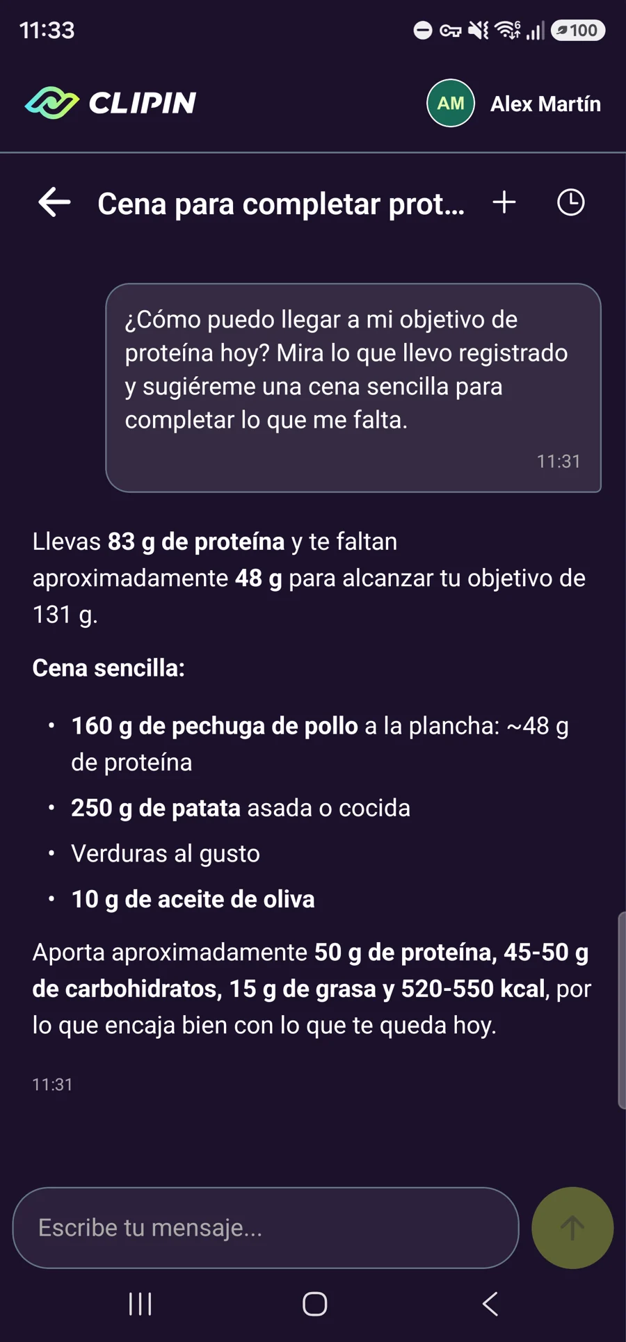 Conversación sobre cómo alcanzar el objetivo diario de proteína